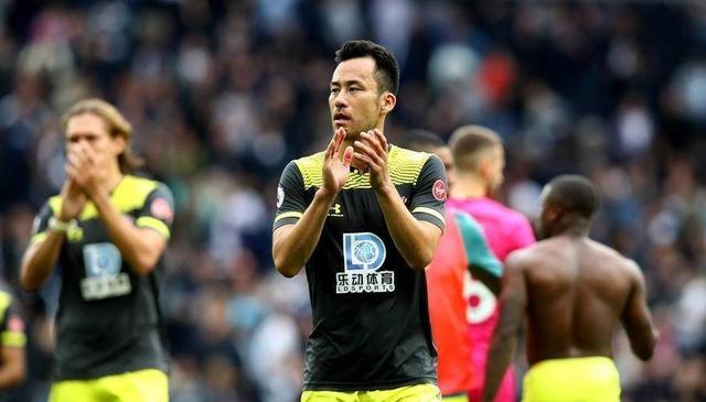 两位球员都 两位球员都