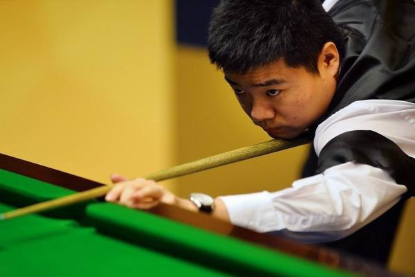 联赛成绩均 联赛成绩均